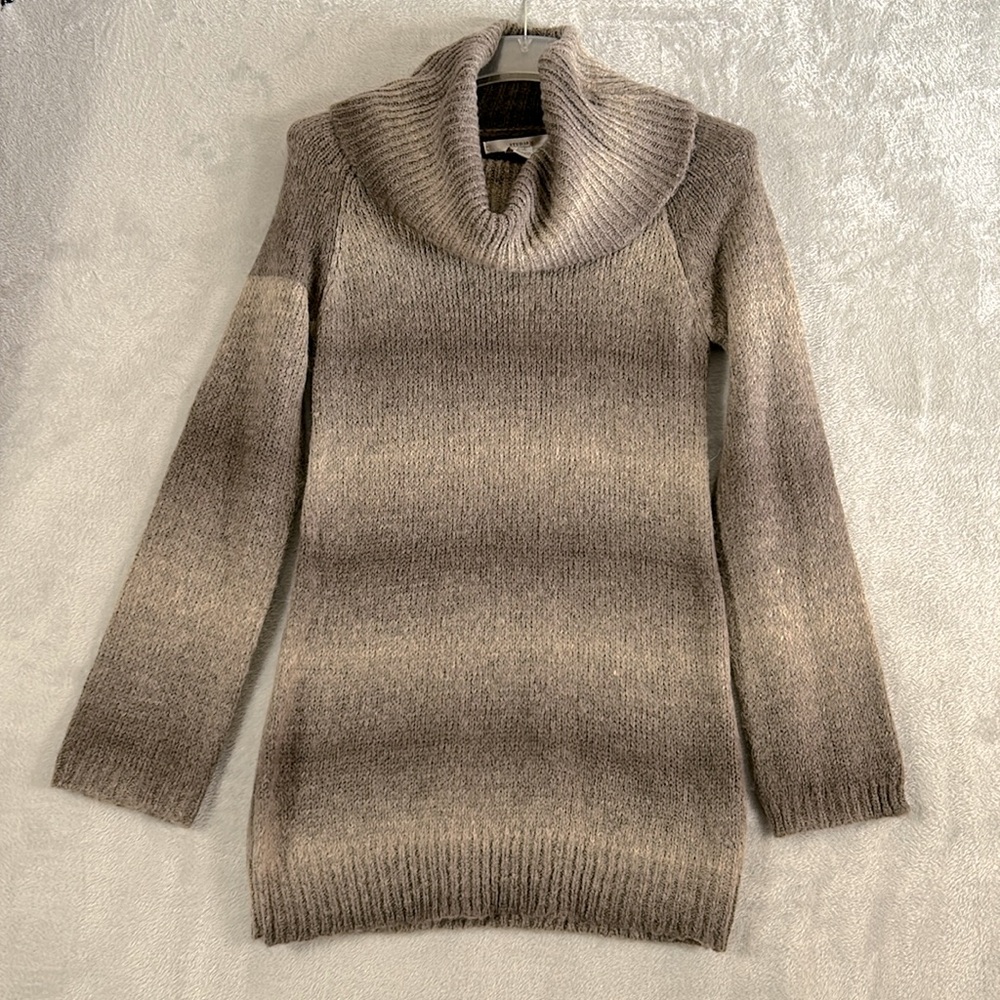 NWT Studio M cowl neck tunic sweater sz Small